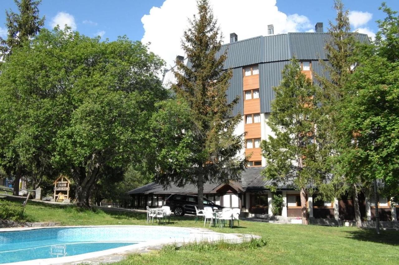 Hotel Or Blanc Espot Exterior foto